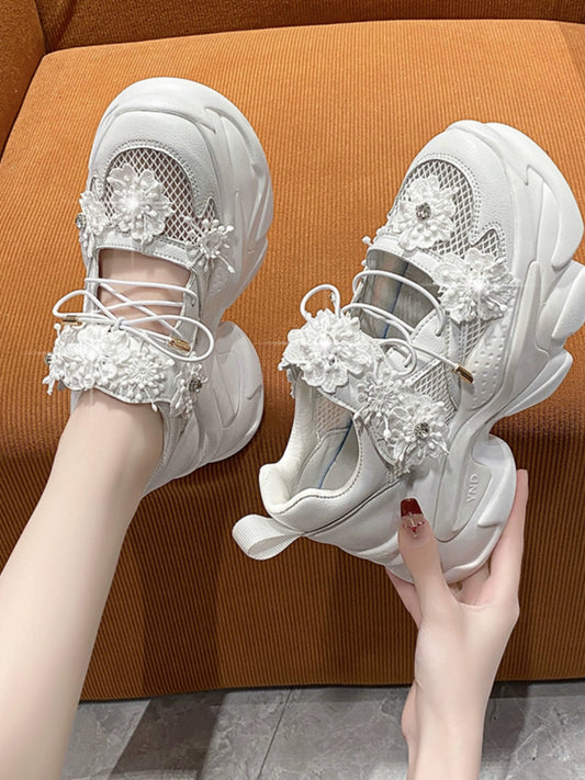 Closed Toe Sandals Summer Dad Shoes Women's 2024 New Arrival Flower Mesh Surface Hollowed Breathable Easiest for Match Thick Sole Sneaker sneakers_platform