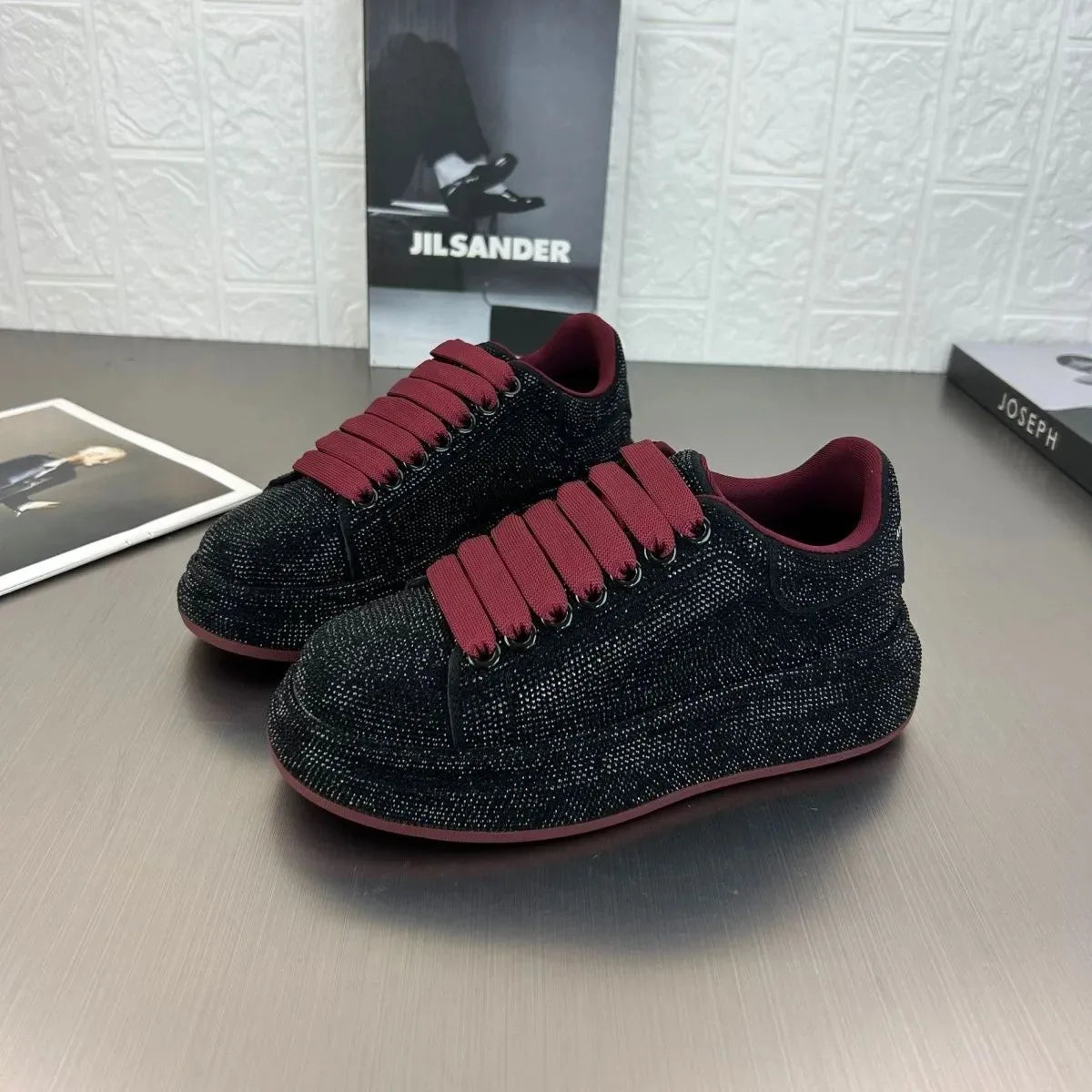 2025 Sparkling Rhinestone Sneakers with Platform Sole Trendy Sporty Elegance Footwear for Women Evening Wear sneakers_platform