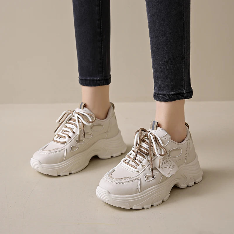 Wholesale Women's Height Increasing Casual Sports Shoes New Style Fashion Comfortable Anti-Slippery Shoes Walking Style Sneakers sneakers_platform