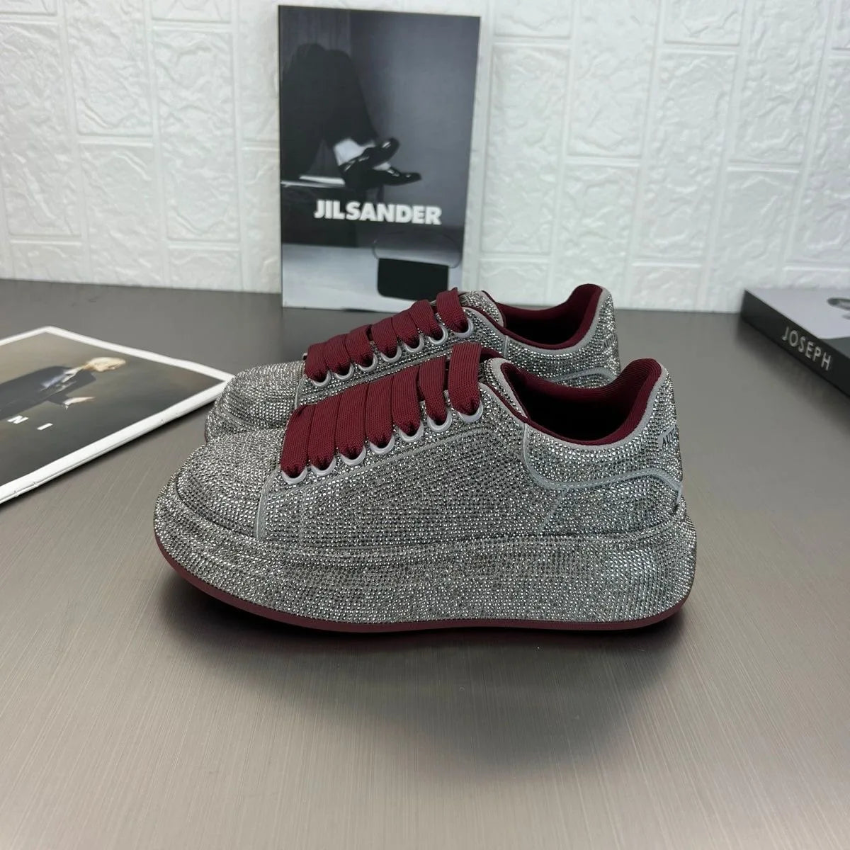 2025 Sparkling Rhinestone Sneakers with Platform Sole Trendy Sporty Elegance Footwear for Women Evening Wear sneakers_platform