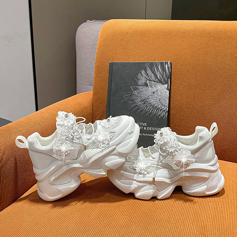 Thick Sole Cut Out Dad Shoes Women's Sandals Closed Toe 2025 Summer Breathable Mesh Shoes Flowers Super Light White Shoes sneakers_platform