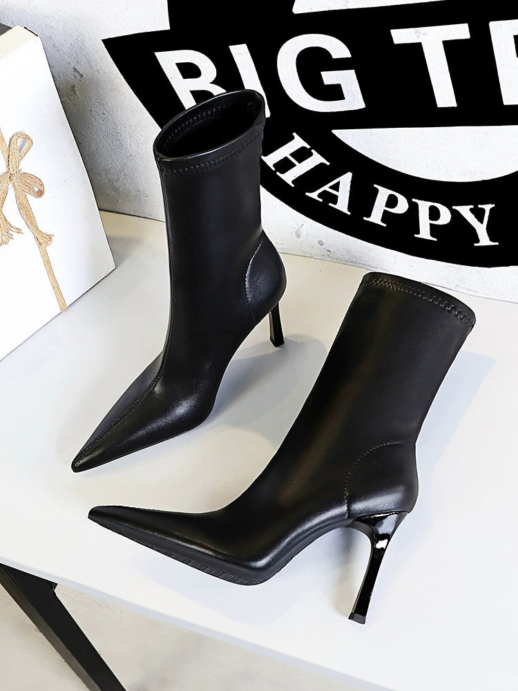 Fashion Minimalist Stiletto Heel Flats Pointed-Toe Skinny Middle Boots  boots_highheel