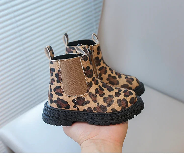 Kids Boots Leopard Prints Classic Little Boys Ankle Boots Side Zipper Fashion Classic Unisex Girls Rubber Boots Breathable Warm kids_shoes