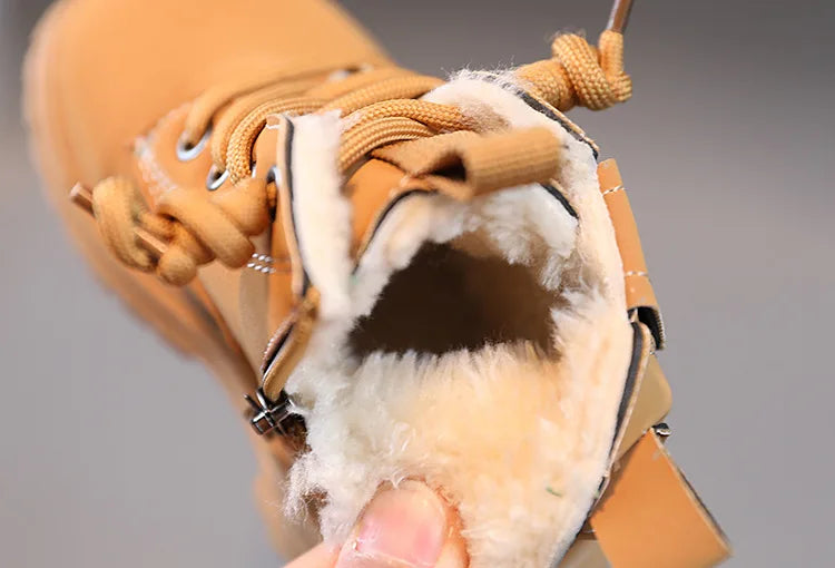 New Children's Fashion Boots Winter Thickened Boys Girls' Anti Slip Warm Leather Boots Side Zipper Solid Color Kids Casual Shoes kids_shoes