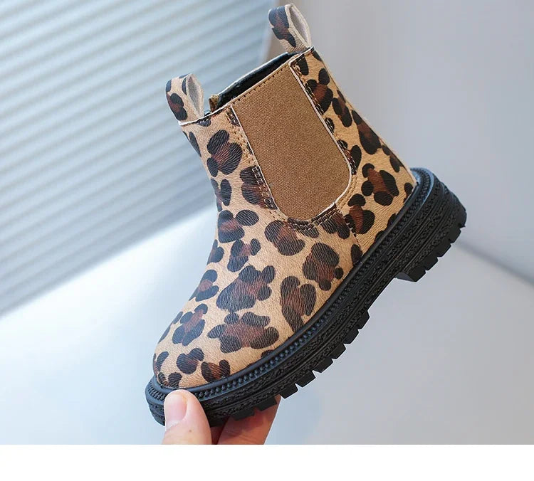 Kids Boots Leopard Prints Classic Little Boys Ankle Boots Side Zipper Fashion Classic Unisex Girls Rubber Boots Breathable Warm kids_shoes