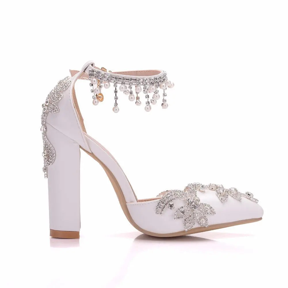 10CM White Pointed Crystal Wedding Shoes Thick Heel Ultra-high Heel Bridal Shoes One-line Buckle Strap Tassel Rhinester Women heels_stiletto