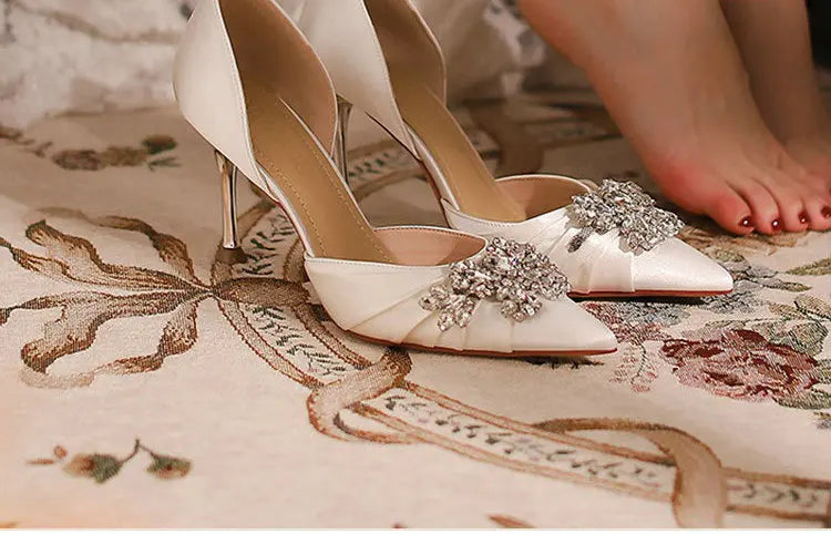 2025 Autumn New White French High Heels Pointy Rhine-Diamond Thin Heel Not Tired Foot Single Shoes Wedding Shoes heels_bridal