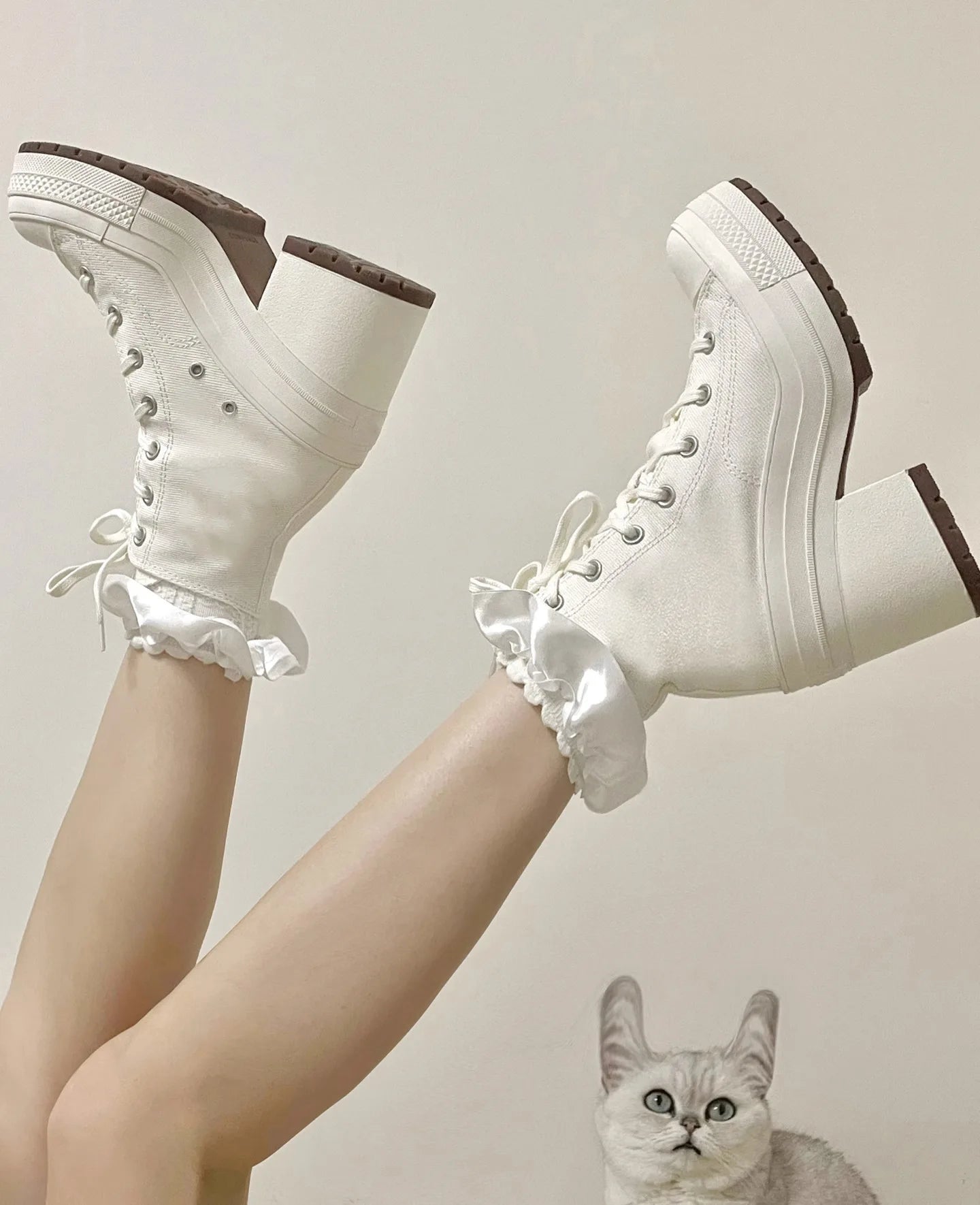 Women Platform Sneakers Canvas Shoes Personalized Luxry Heels Skateboard Lace Up Casual Fashion Outdoor Sneakers sneakers_platform