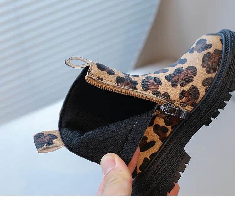Kids Boots Leopard Prints Classic Little Boys Ankle Boots Side Zipper Fashion Classic Unisex Girls Rubber Boots Breathable Warm kids_shoes