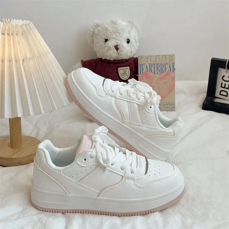 New 2024 Woman Tennis Sneakers Fashion Comfort  Sports Board Shoes Casual Academy Style Little White Shoes Female Spring autumn sneakers_women