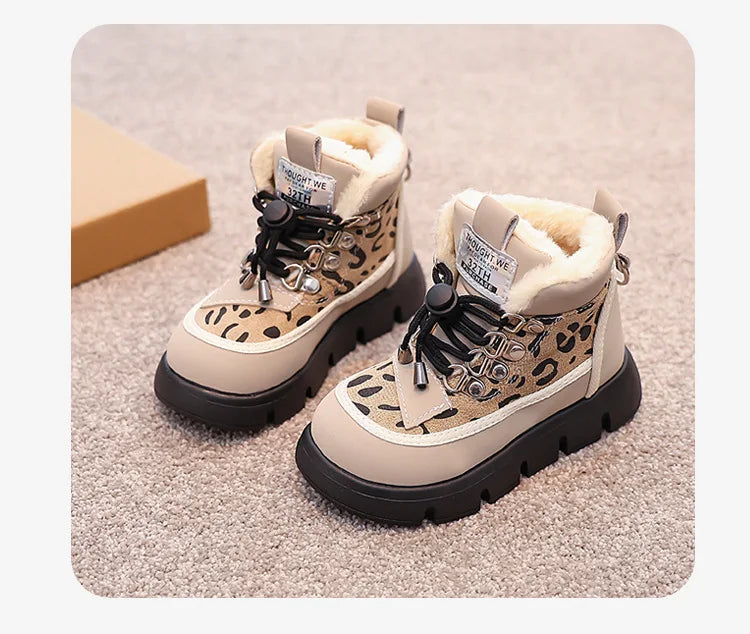 Warm Girl Boots Plush Anti Slip Winter Boot Casual Versatile Snow Boots Trendy Classic Girl Shoe Thick Soled Comfort Cotton Boot kids_shoes