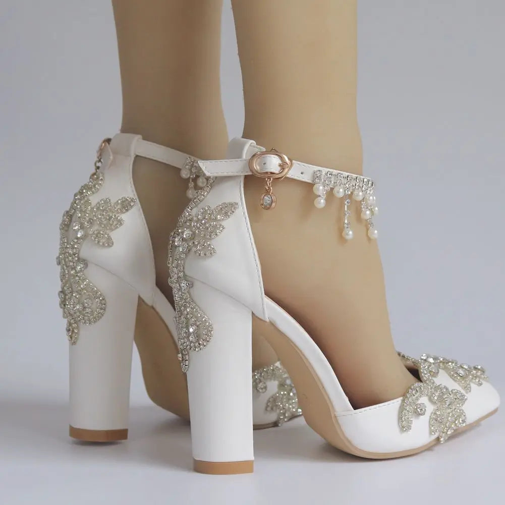 10CM White Pointed Crystal Wedding Shoes Thick Heel Ultra-high Heel Bridal Shoes One-line Buckle Strap Tassel Rhinester Women heels_stiletto