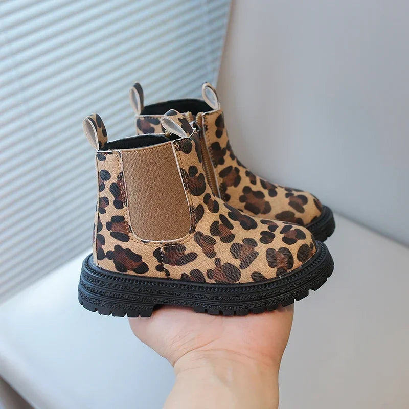 Kids Boots Leopard Prints Classic Little Boys Ankle Boots Side Zipper Fashion Classic Unisex Girls Rubber Boots Breathable Warm kids_shoes