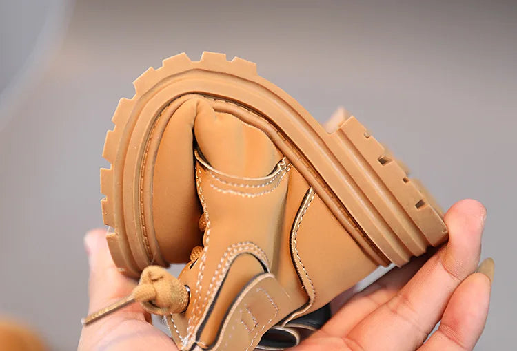 New Children's Fashion Boots Winter Thickened Boys Girls' Anti Slip Warm Leather Boots Side Zipper Solid Color Kids Casual Shoes kids_shoes