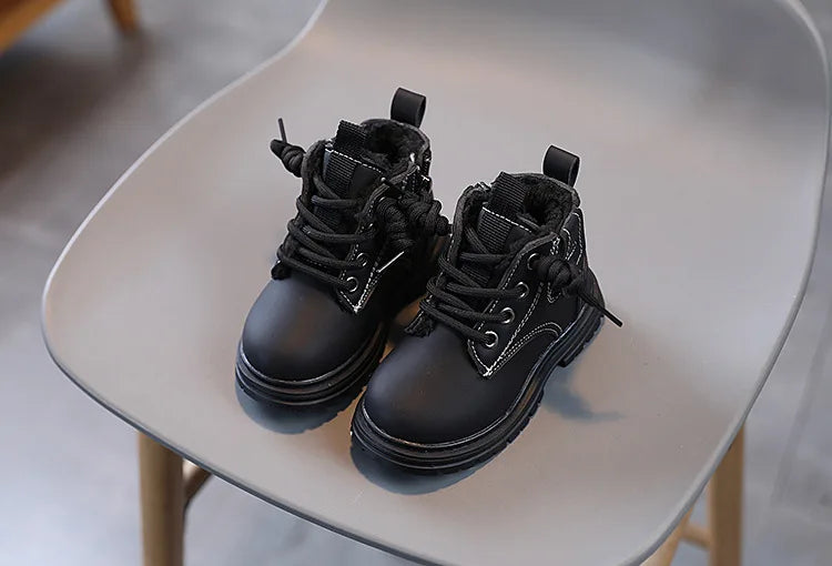 New Children's Fashion Boots Winter Thickened Boys Girls' Anti Slip Warm Leather Boots Side Zipper Solid Color Kids Casual Shoes kids_shoes