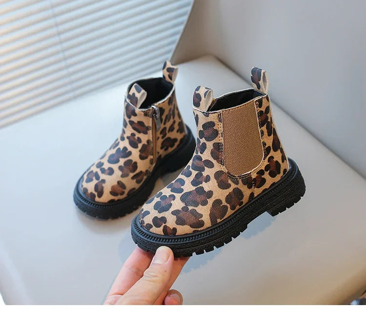 Kids Boots Leopard Prints Classic Little Boys Ankle Boots Side Zipper Fashion Classic Unisex Girls Rubber Boots Breathable Warm kids_shoes