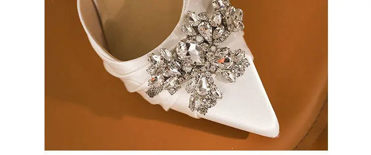 2025 Autumn New White French High Heels Pointy Rhine-Diamond Thin Heel Not Tired Foot Single Shoes Wedding Shoes heels_bridal