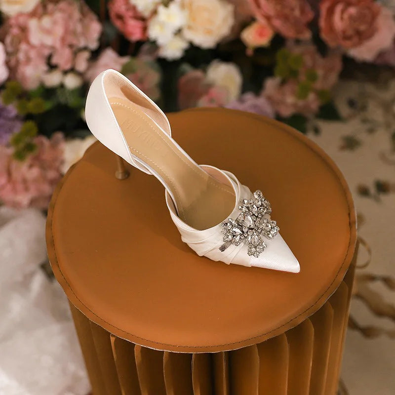 2025 Autumn New White French High Heels Pointy Rhine-Diamond Thin Heel Not Tired Foot Single Shoes Wedding Shoes heels_bridal