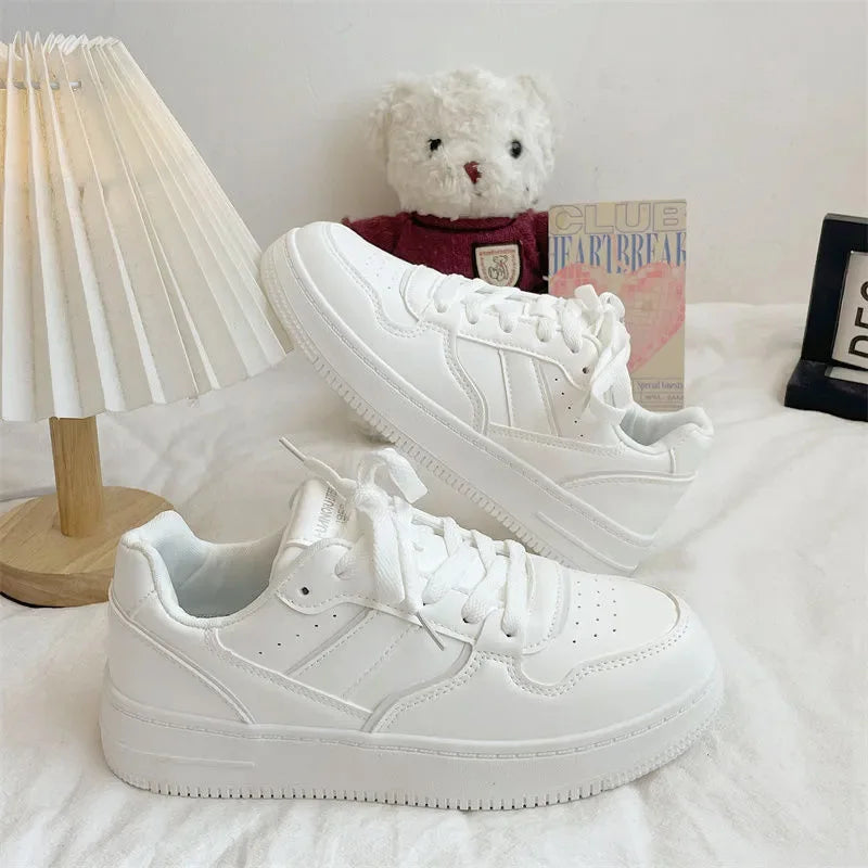 New 2024 Woman Tennis Sneakers Fashion Comfort  Sports Board Shoes Casual Academy Style Little White Shoes Female Spring autumn sneakers_women