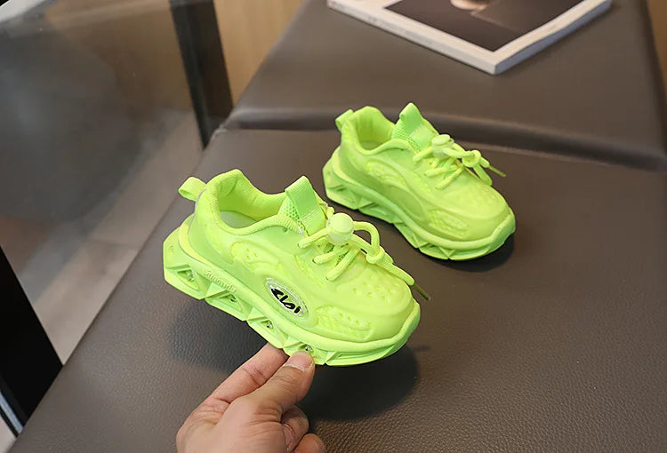 Baby Shoes2026 Spring Autumn New Boys and Girls Light Up Clunky Sneaker Small and Medium-sized Children's Soft Soled Baby Shoes kids_shoes