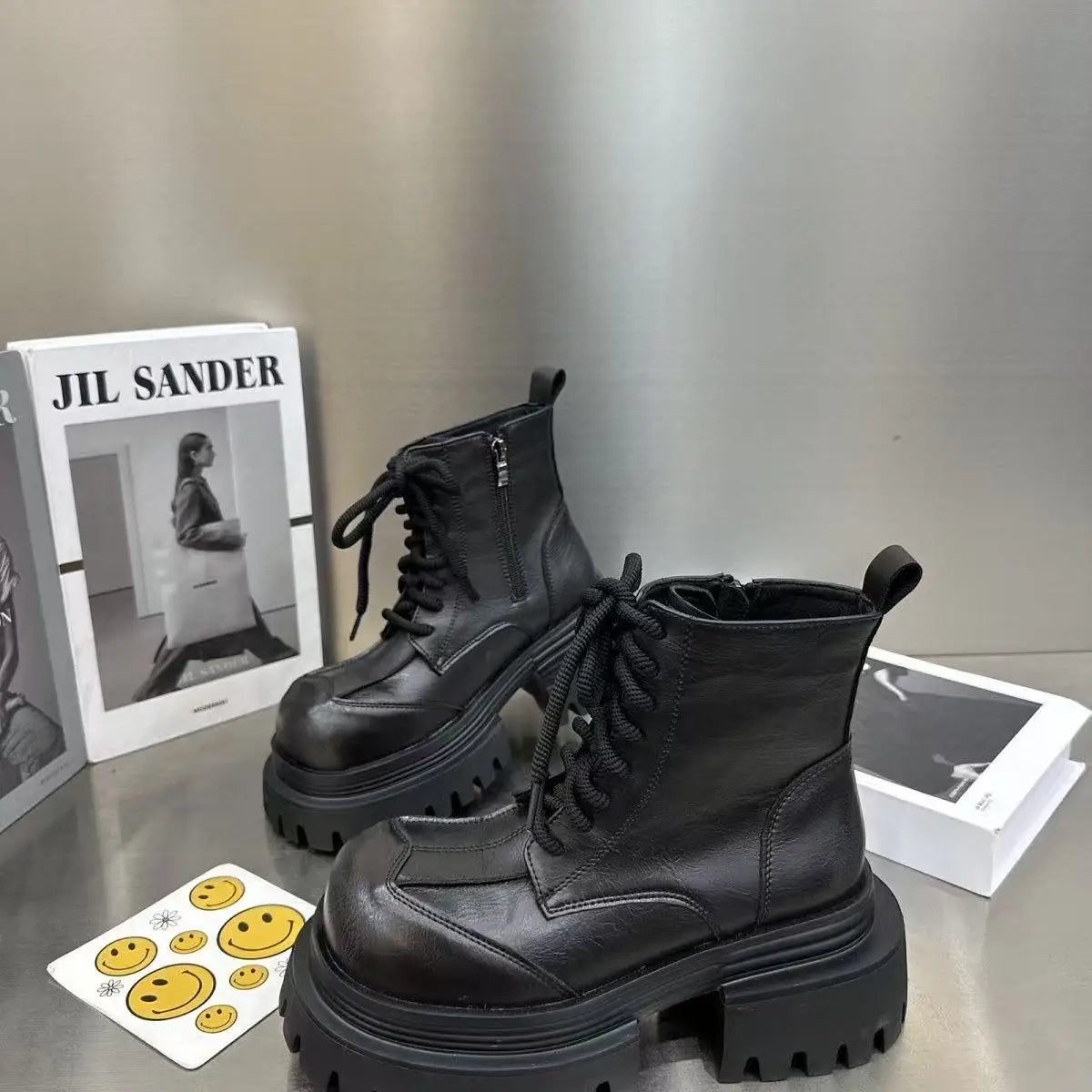 Women's Boots Flats Platform Designer Fad Sport Shoes for Woman Ankle Boots 2025 Winter New Trend Retro Motorcycle Boots Mujer boots_platform