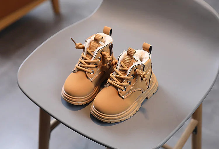 New Children's Fashion Boots Winter Thickened Boys Girls' Anti Slip Warm Leather Boots Side Zipper Solid Color Kids Casual Shoes kids_shoes