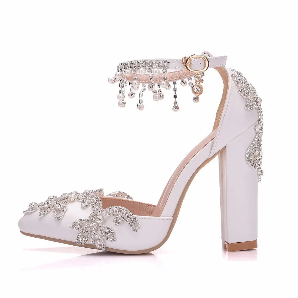 10CM White Pointed Crystal Wedding Shoes Thick Heel Ultra-high Heel Bridal Shoes One-line Buckle Strap Tassel Rhinester Women heels_stiletto