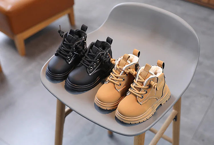 New Children's Fashion Boots Winter Thickened Boys Girls' Anti Slip Warm Leather Boots Side Zipper Solid Color Kids Casual Shoes kids_shoes