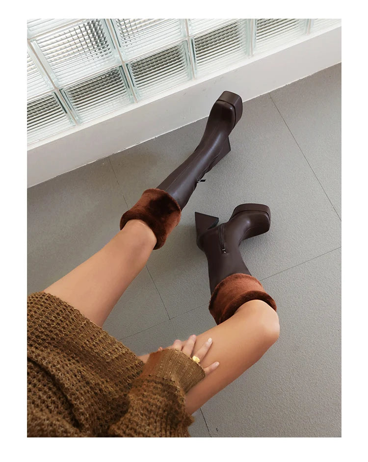 Plus Size Super High Profiled Tapered Heel Faux Fur Turned-Over Edge Warm Winter Snow Boots High Platform Square Toe Knee Boots boots_platform