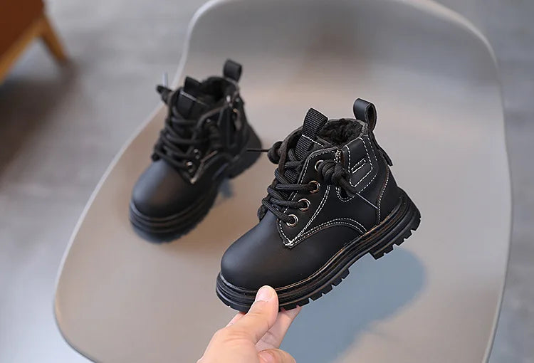 New Children's Fashion Boots Winter Thickened Boys Girls' Anti Slip Warm Leather Boots Side Zipper Solid Color Kids Casual Shoes kids_shoes