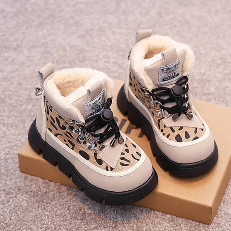 Warm Girl Boots Plush Anti Slip Winter Boot Casual Versatile Snow Boots Trendy Classic Girl Shoe Thick Soled Comfort Cotton Boot kids_shoes