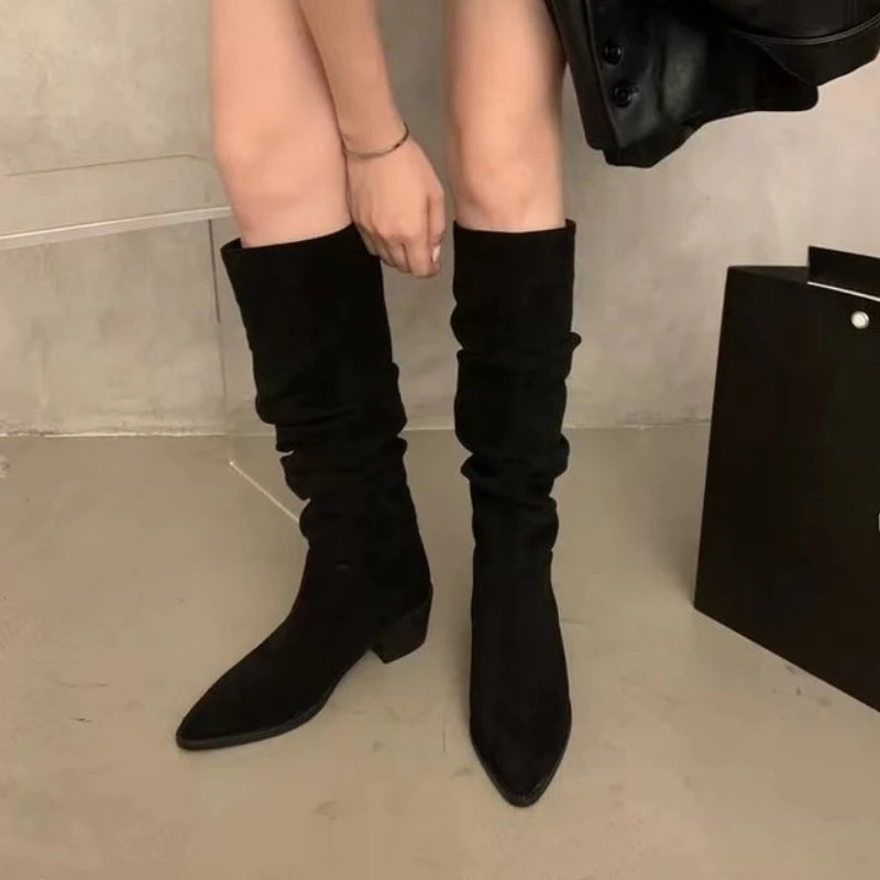 Retro pleated suede Long boots for women. 2025 winter fashion chunky stiletto sexy boots. Large size versatile women's boots. boots_highheel