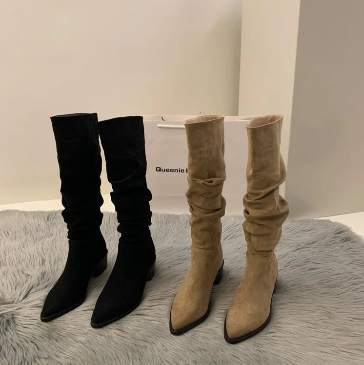 Retro pleated suede Long boots for women. 2025 winter fashion chunky stiletto sexy boots. Large size versatile women's boots. boots_highheel