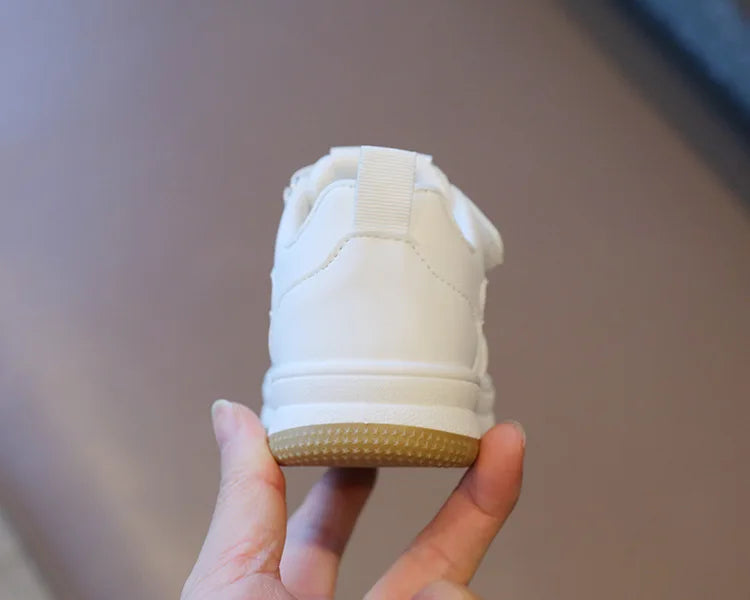 Children's White Shoes Spring and Autumn Kid's Sports Shoes Anti slip Lightweight Boys Board Shoes Soft Sole Baby Casual Shoes kids_shoes