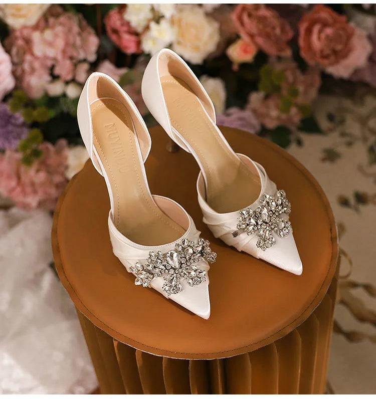 2025 Autumn New White French High Heels Pointy Rhine-Diamond Thin Heel Not Tired Foot Single Shoes Wedding Shoes heels_bridal
