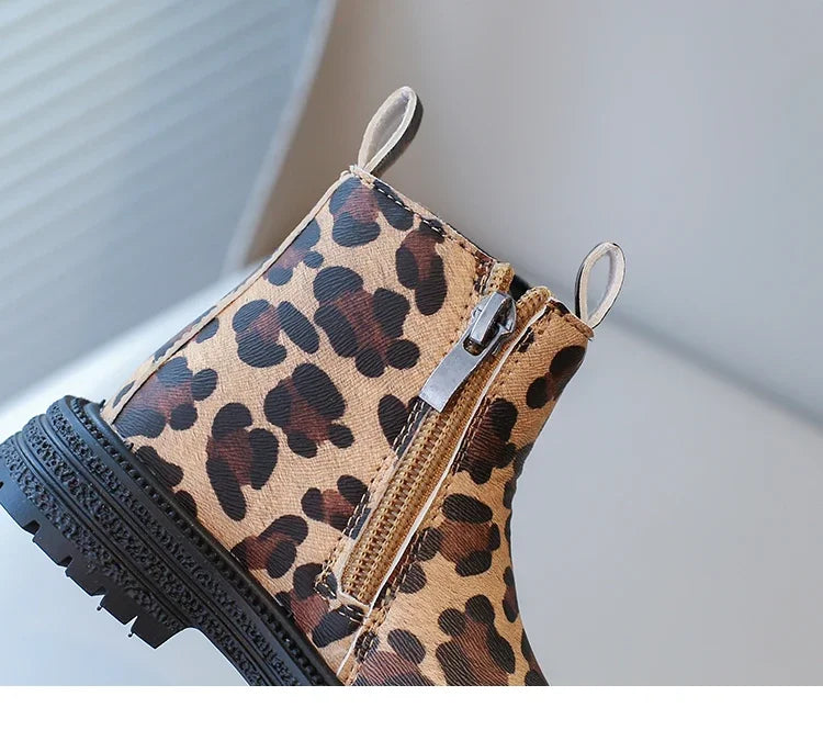 Kids Boots Leopard Prints Classic Little Boys Ankle Boots Side Zipper Fashion Classic Unisex Girls Rubber Boots Breathable Warm kids_shoes