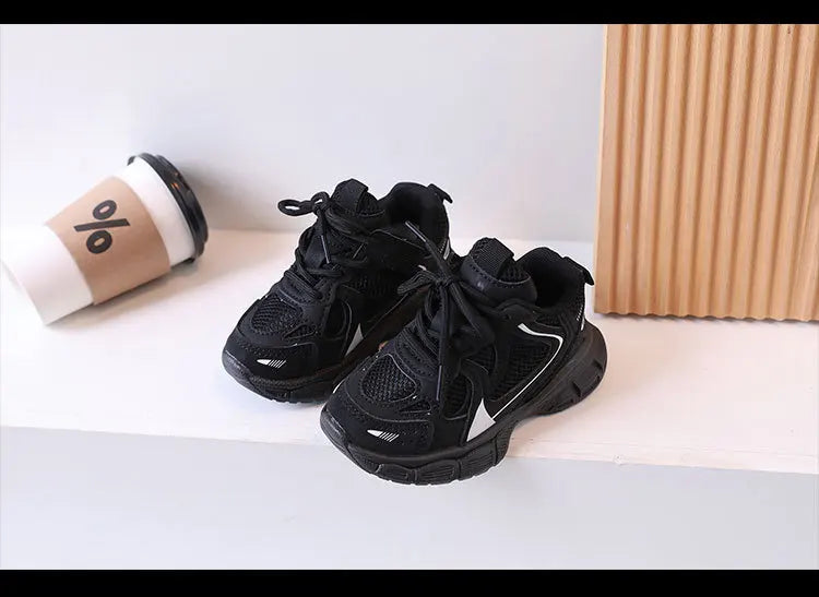Kids Casual Sports Shoes with Thick Soles Boys Girls Fashion Versatile Sneakers 2026 New Children Mesh Breathable Running Shoes kids_shoes