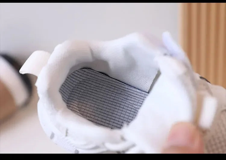 Kids Casual Running Shoes with Thick Soles Boys Girls Fashion Versatile Sports Shoes 2026 New Children Mesh Breathable Sneakers kids_shoes